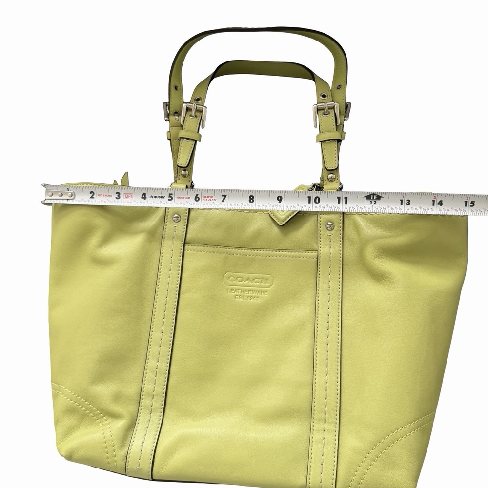 Vintage Coach East West Leather Tote Handbag in Light Green F13098 Classic Y2K - Picture 11 of 16